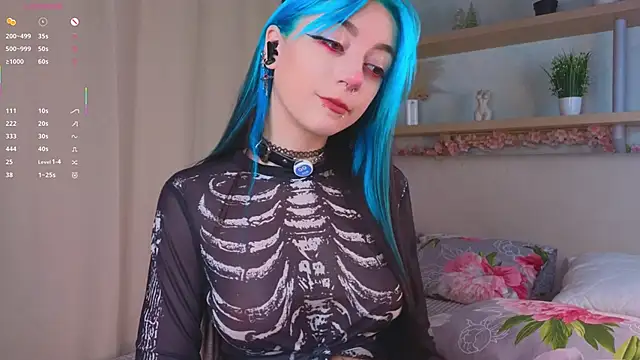 Snapshot of TristaRoht chatting on November 30, 3:05 pm TristaRoht online show from November 30, 3:05 pm