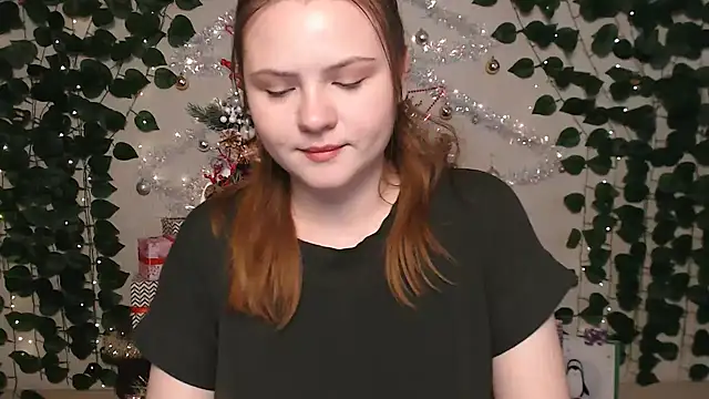 Snapshot of IxxiLiana chatting on December 24, 4:11 am IxxiLiana online show from December 24, 4:11 am