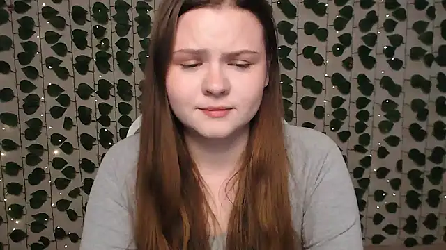 Snapshot of IxxiLiana chatting on January 21, 4:10 am IxxiLiana online show from January 21, 4:10 am