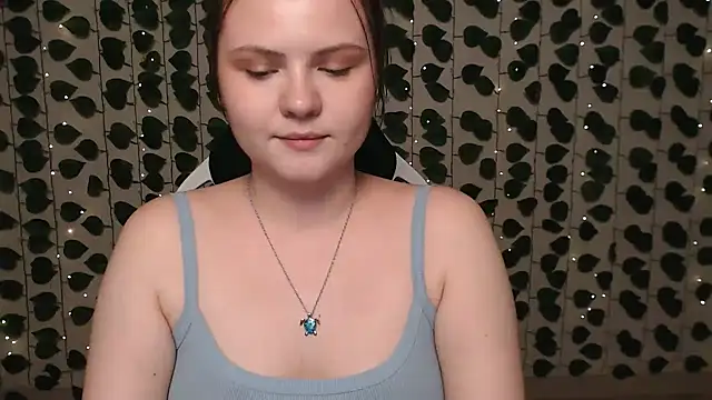 Snapshot of IxxiLiana chatting on January 31, 10:20 am IxxiLiana online show from January 31, 10:20 am