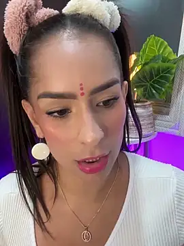 Mau White online show from January 5, 4:36 am