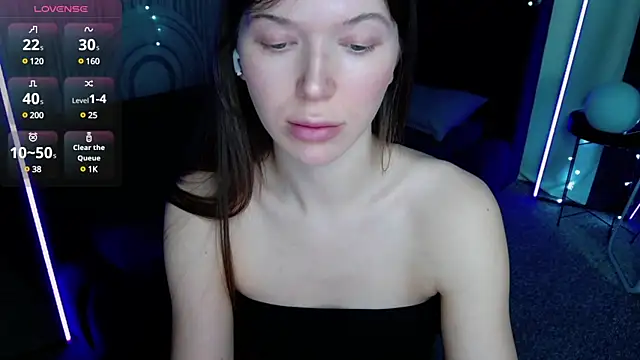 Snapshot of viviann_evans chatting on January 16, 4:07 am viviann evans online show from January 16, 4:07 am