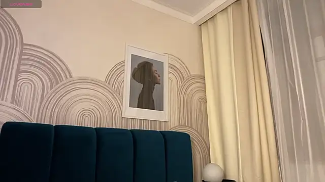 viviann evans online show from February 11, 12:48 am