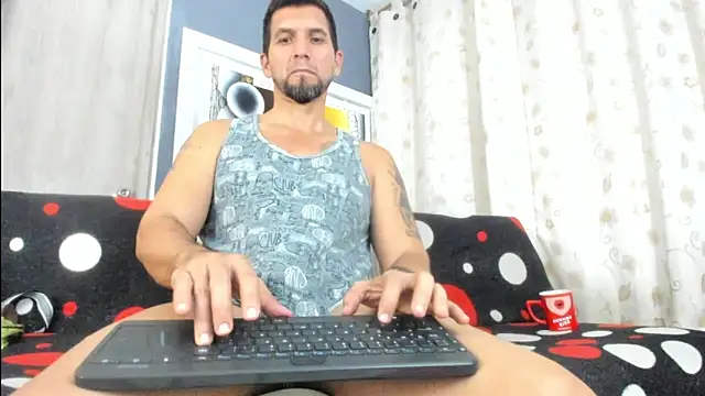 JULESLAKES online show from June 3, 2:33 pm