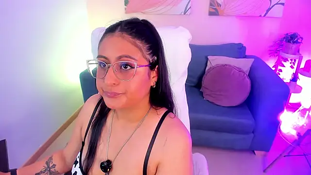 Amber gold  online show from July 17, 4:30 am
