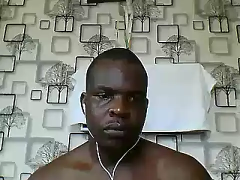 Snapshot of Chumba_001 chatting on December 25, 10:39 am Chumba 001 online show from December 25, 10:39 am
