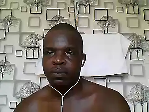 Snapshot of Chumba_001 chatting on January 27, 1:52 pm Chumba 001 online show from January 27, 1:52 pm