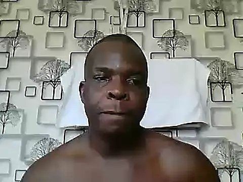 Snapshot of Chumba_001 chatting on February 7, 7:29 am Chumba 001 online show from February 7, 7:29 am