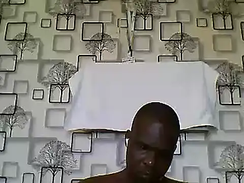 Snapshot of Chumba_001 chatting on February 7, 1:32 pm Chumba 001 online show from February 7, 1:32 pm