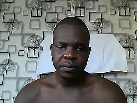 Snapshot of Chumba_001 chatting on February 9, 4:36 am Chumba 001 online show from February 9, 4:36 am