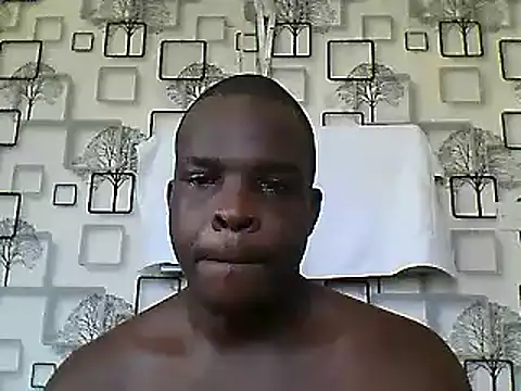 Snapshot of Chumba_001 chatting on February 10, 7:36 am Chumba 001 online show from February 10, 7:36 am
