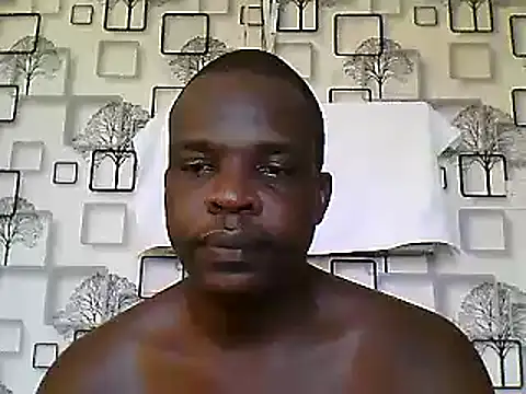 Snapshot of Chumba_001 chatting on February 12, 1:16 pm Chumba 001 online show from February 12, 1:16 pm