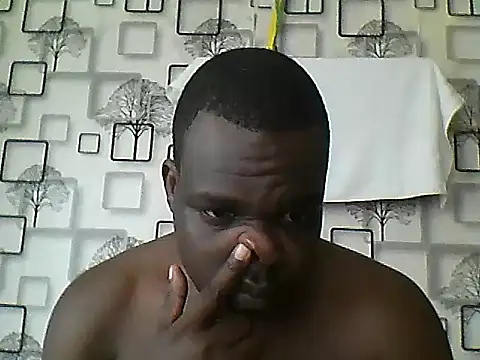 Snapshot of Chumba_001 chatting on October 27, 5:22 am Chumba 001 online show from October 27, 5:22 am