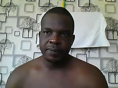 Snapshot of Chumba_001 chatting on December 15, 6:28 am Chumba 001 online show from December 15, 6:28 am