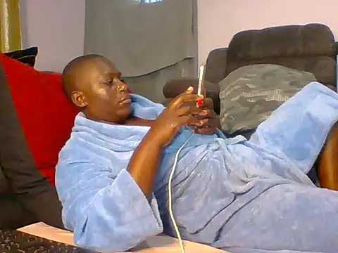 Poisonous Ivy online show from December 28, 9:20 am