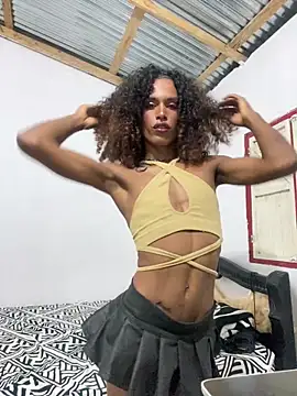 Snapshot of lau_sil chatting on January 17, 11:41 pm lau sil online show from January 17, 11:41 pm