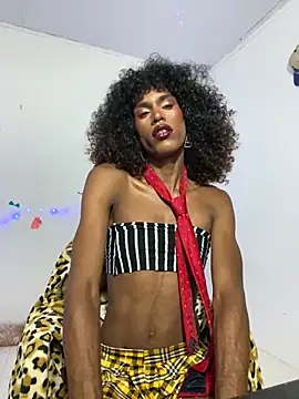 Snapshot of lau_sil chatting on March 4, 11:00 pm lau sil online show from March 4, 11:00 pm