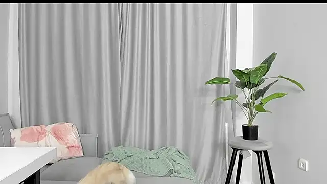 Snapshot of sarahphyllis chatting on September 23, 7:28 pm sarahphyllis online show from September 23, 7:28 pm