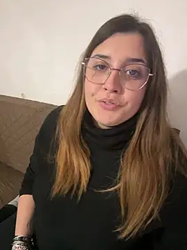 Snapshot of Novababy18 chatting on March 1, 11:15 pm Novababy18 online show from March 1, 11:15 pm