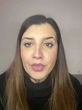 Snapshot of Novababy18 chatting on March 6, 10:58 pm Novababy18 online show from March 6, 10:58 pm