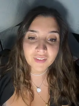 Snapshot of Novababy18 chatting on October 17, 10:34 pm Novababy18 online show from October 17, 10:34 pm