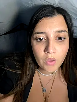 Snapshot of Novababy18 chatting on October 30, 12:12 am Novababy18 online show from October 30, 12:12 am