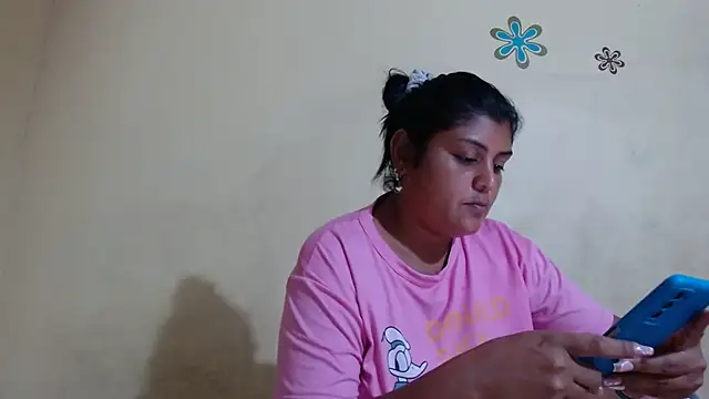 Snapshot of AlyDenalioficial chatting on January 16, 2:30 pm AlyDenalioficial online show from January 16, 2:30 pm