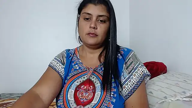 Snapshot of AlyDenalioficial chatting on February 17, 5:53 pm AlyDenalioficial online show from February 17, 5:53 pm