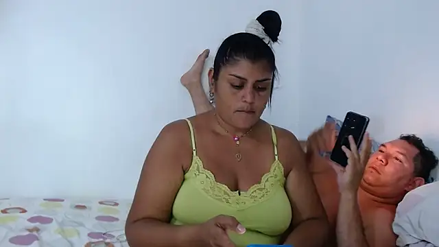 Snapshot of AlyDenalioficial chatting on March 11, 4:07 pm AlyDenalioficial online show from March 11, 4:07 pm