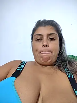 Snapshot of AlyDenalioficial chatting on November 26, 3:46 pm AlyDenalioficial online show from November 26, 3:46 pm