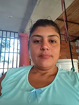 Snapshot of AlyDenalioficial chatting on November 27, 11:23 am AlyDenalioficial online show from November 27, 11:23 am