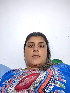 Snapshot of AlyDenalioficial chatting on November 30, 6:23 pm AlyDenalioficial online show from November 30, 6:23 pm