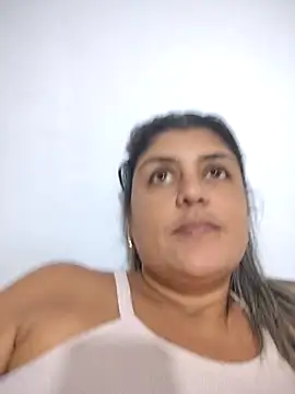 Snapshot of AlyDenalioficial chatting on December 1, 3:39 pm AlyDenalioficial online show from December 1, 3:39 pm