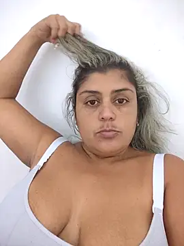 Snapshot of AlyDenalioficial chatting on February 15, 8:16 pm AlyDenalioficial online show from February 15, 8:16 pm