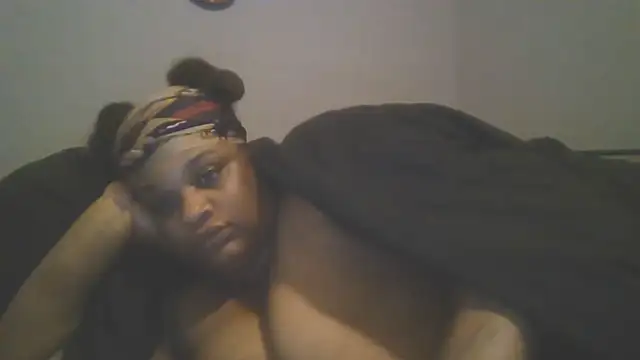Snapshot of NaughtyHottieBBW chatting on August 4, 3:10 am NaughtyHottieBBW online show from August 4, 3:10 am