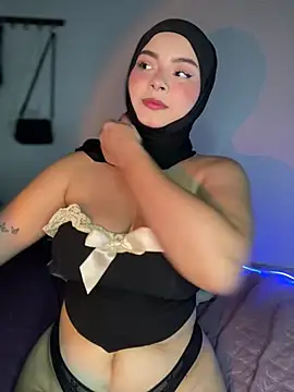 aneesa darzi online show from January 31, 9:37 pm