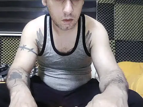 Snapshot of Arabeyes chatting on October 30, 3:57 pm Arabeyes online show from October 30, 3:57 pm