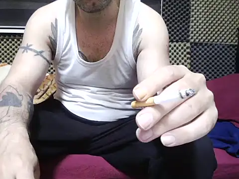 Snapshot of Arabeyes chatting on November 26, 10:55 pm Arabeyes online show from November 26, 10:55 pm