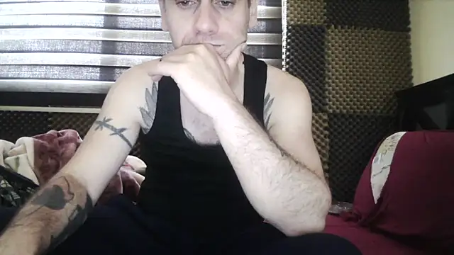 Arabeyes online show from March 11, 9:37 am