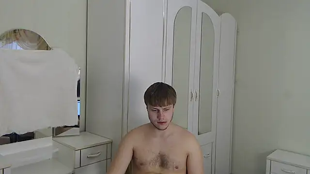 Snapshot of Zoro1999 chatting on March 13, 11:08 am Zoro1999 online show from March 13, 11:08 am