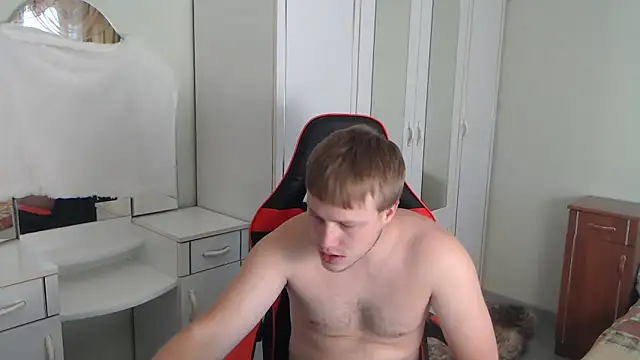 Snapshot of Zoro1999 chatting on September 28, 10:31 am Zoro1999 online show from September 28, 10:31 am