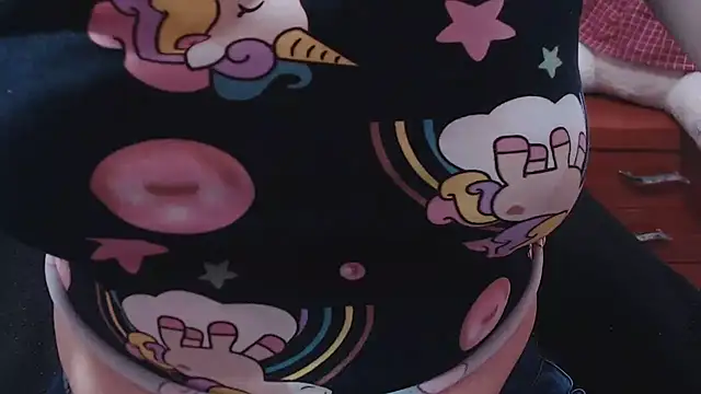 nadescomthxx online show from December 14, 8:45 am