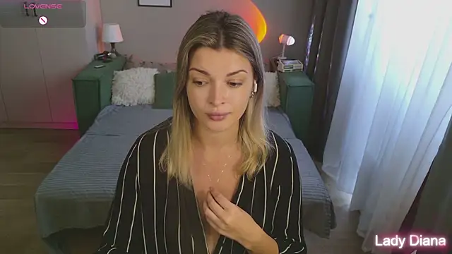 LancasterLady online show from September 23, 11:02 am