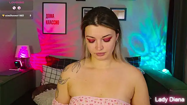 LancasterLady online show from November 11, 1:33 pm