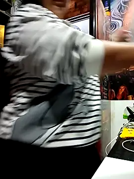 my-kitty online show from January 6, 5:41 am