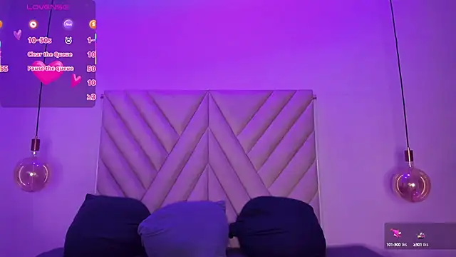 EmmaSwift  online show from September 27, 1:54 am