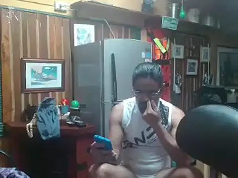 Snapshot of Dr_Pocholate84 chatting on January 18, 4:37 am Dr Pocholate84 online show from January 18, 4:37 am