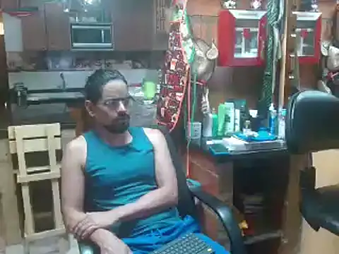 Snapshot of Dr_Pocholate84 chatting on January 18, 7:26 pm Dr Pocholate84 online show from January 18, 7:26 pm