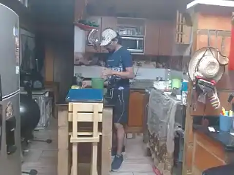 Snapshot of Dr_Pocholate84 chatting on February 27, 3:25 am Dr Pocholate84 online show from February 27, 3:25 am