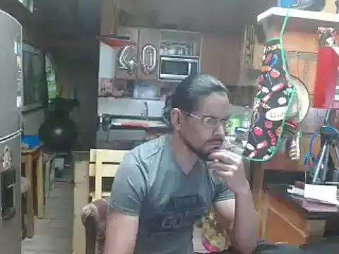 Snapshot of Dr_Pocholate84 chatting on March 8, 1:50 am Dr Pocholate84 online show from March 8, 1:50 am